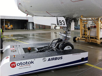 Aerodromski traktor MOTOTOK Spacer 8600: slika 2