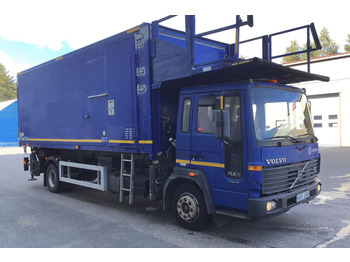 Kamion za ketering TREPEL