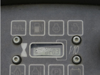 Valjak CATERPILLAR Tandem-Vibrationswalze CB14 B Baumaschine: slika 4 Valjak CATERPILLAR Tandem-Vibrationswalze CB14 B Baumaschine: slika 4