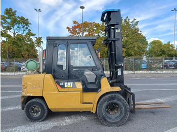 Gasni viljuškar Caterpillar GP45K2: slika 3 Gasni viljuškar Caterpillar GP45K2: slika 3