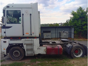 Tegljač RENAULT Magnum 440