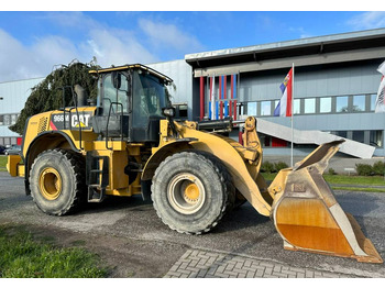 Utovarivač točkaš CATERPILLAR 966MXE