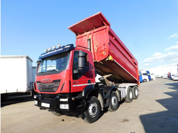 Istovarivač IVECO Trakker