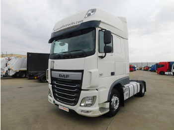 Tegljač DAF XF 460