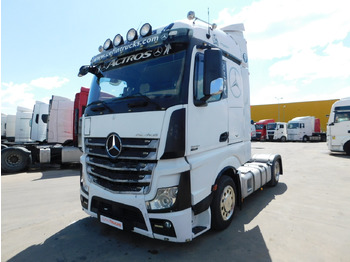 Tegljač MERCEDES-BENZ Actros