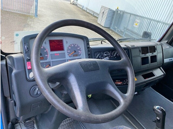 Kamion sa golom šasijom i zatvorenom kabinom MAN TGA 26.480 6x4 FDLK TGA 26.480 6x4 FDLK, Winterdienstausstattung: slika 2