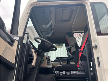 Lizing MAN TGS 33.360/440 6x4 BB TGS 33.360/440 6x4 BB, Häckslerkabine, NMV Nebenantrieb MAN TGS 33.360/440 6x4 BB TGS 33.360/440 6x4 BB, Häckslerkabine, NMV Nebenantrieb: slika 2 Lizing MAN TGS 33.360/440 6x4 BB TGS 33.360/440 6x4 BB, Häckslerkabine, NMV Nebenantrieb MAN TGS 33.360/440 6x4 BB TGS 33.360/440 6x4 BB, Häckslerkabine, NMV Nebenantrieb: slika 2