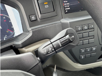 Novu Kamion sa golom šasijom i zatvorenom kabinom MAN TGS 33.440 6x4 BB TGS 33.440 6x4 BB: slika 4 Novu Kamion sa golom šasijom i zatvorenom kabinom MAN TGS 33.440 6x4 BB TGS 33.440 6x4 BB: slika 4