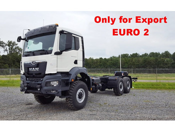 Kamion sa golom šasijom i zatvorenom kabinom MAN TGS 33.440