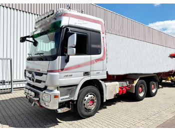 Kamion sa golom šasijom i zatvorenom kabinom MERCEDES-BENZ Actros 2648