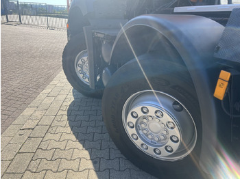 Kamion sa hidrauličnom kukom Mercedes-Benz Arocs 3243 LK 8x4/4 Arocs 3243 LK 8x4/4, Motorabtrieb: slika 2