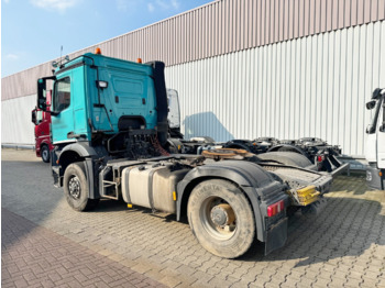 Tegljač Mercedes-Benz Arocs 1842 LS 4x4 HAD Arocs 1842 LS 4x4 HAD, HydroDrive, Kipphydraulik: slika 5 Tegljač Mercedes-Benz Arocs 1842 LS 4x4 HAD Arocs 1842 LS 4x4 HAD, HydroDrive, Kipphydraulik: slika 5