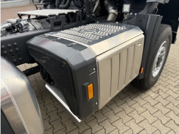 Novu Tegljač Mercedes-Benz Arocs 1853 AS 4x4 Arocs 1853 AS 4x4, Retarder, MultimediaCockpit, Navi: slika 3
