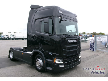 Tegljač SCANIA R 450