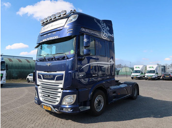 Tegljač DAF XF 530