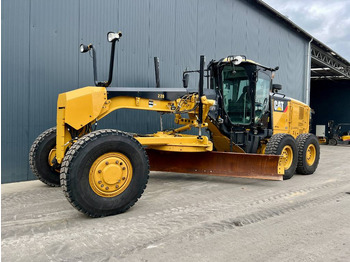 Grejder CATERPILLAR 140M