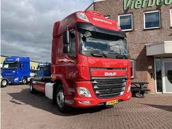Kamion za prevoz kontejnera/ Kamion sa promenjivim sandukom DAF CF 290
