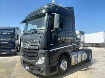 Tegljač MERCEDES-BENZ Actros 1848