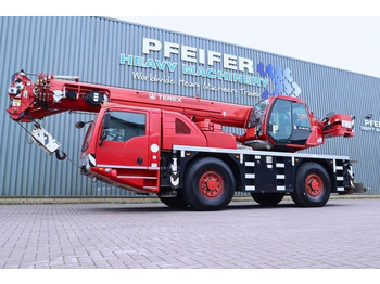 Autokran za sve terene TEREX