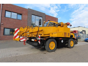 Autodizalica KOBELCO