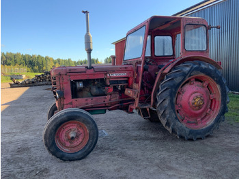 Traktor VOLVO
