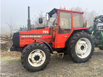 Traktor VALMET 705