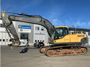 Bager VOLVO EC240CL