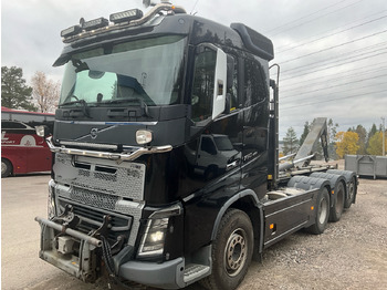Kamion sa hidrauličnom kukom VOLVO FH16