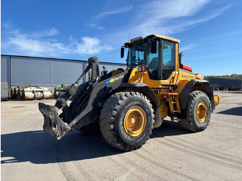 Utovarivač točkaš VOLVO L110F