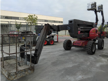 Zglobna platforma MANITOU 180 ATJ