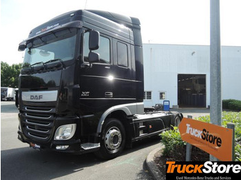 Tegljač DAF XF 460