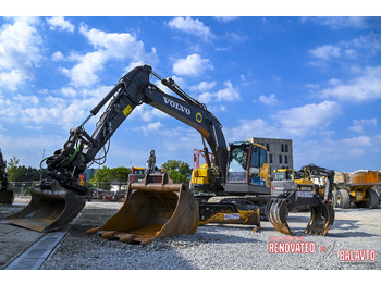 Bager guseničar VOLVO ECR235EL