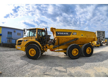Zglobni kiper Volvo A25F: slika 4