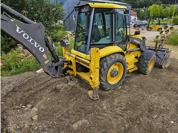 Bager utovarivač Volvo BL71: slika 3
