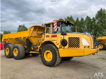 Zglobni kiper VOLVO A25D