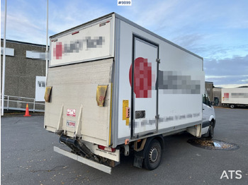 Dostavno vozilo sa zatvorenim sandukom Mercedes Benz Sprinter Skåpbil med bakgavellyft: slika 3 Dostavno vozilo sa zatvorenim sandukom Mercedes Benz Sprinter Skåpbil med bakgavellyft: slika 3