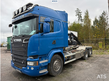 Kamion sa hidrauličnom kukom SCANIA R 580