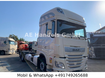 Kamion za prevoz kontejnera/ Kamion sa promenjivim sandukom DAF XF 480