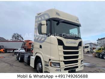 Kamion za prevoz kontejnera/ Kamion sa promenjivim sandukom SCANIA S 450
