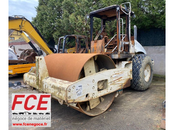 Valjak CATERPILLAR CS563E