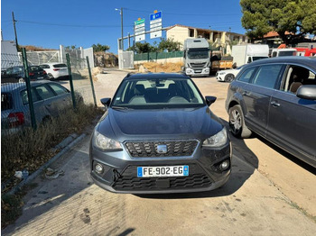 Automobil Seat Arona: slika 4 Automobil Seat Arona: slika 4