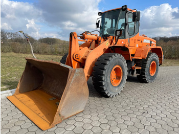 Utovarivač točkaš DOOSAN DL250