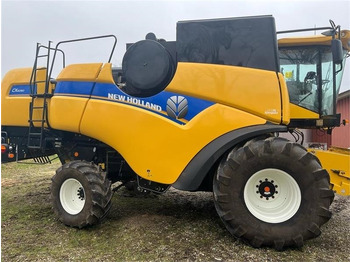 Kombinovani kombajn NEW HOLLAND CX series