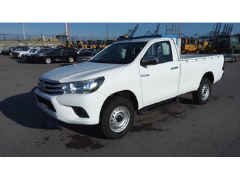 Pikap TOYOTA Hilux