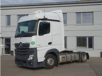 Tegljač MERCEDES-BENZ Actros 1845