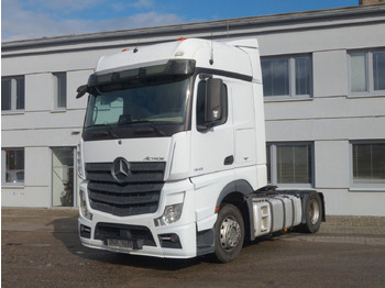 Tegljač MERCEDES-BENZ Actros 1845