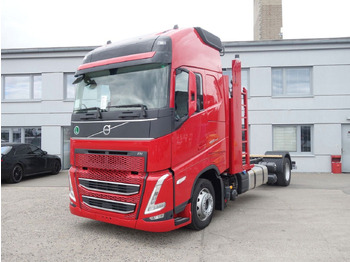 Kamion sa golom šasijom i zatvorenom kabinom Volvo FH 13 XL 460 TC Neue fur Kassbohrer,Rolfo, Rimo: slika 3