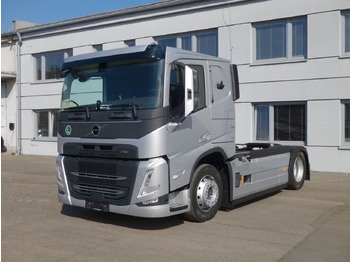 Kamion za prevoz automobila VOLVO FM13 460