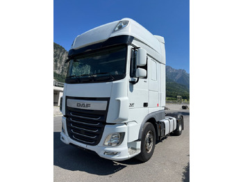 Tegljač DAF XF 460