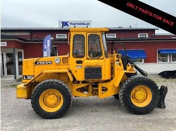 Utovarivač točkaš VOLVO L30